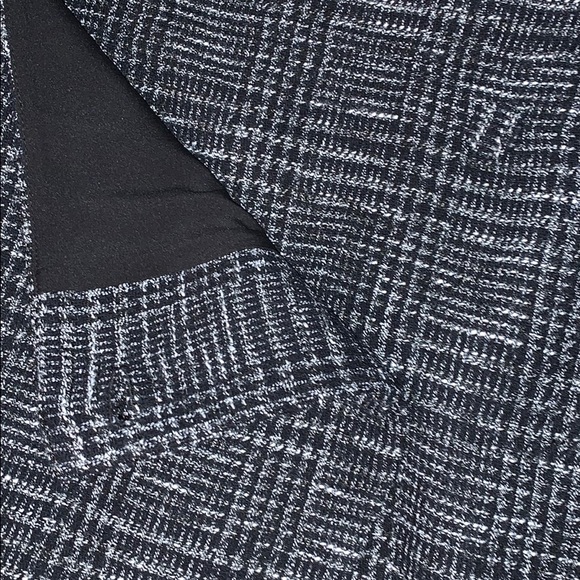 CLUB MONACO CUTAWAY PENCIL SKIRT sz00 🎉hostpick🎉 - Picture 10 of 13